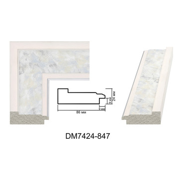 Пластиковий багет для рам DM7424-847