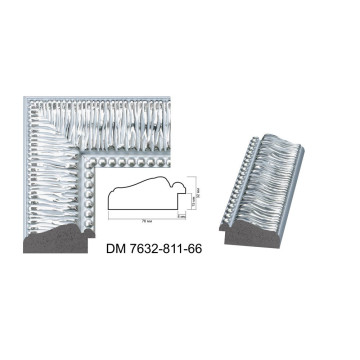 Пластиковий багет для рам DM7632-811-66