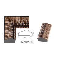 Пластиковий багет для рам DM7632-019