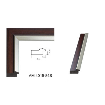 Пластиковий багет для рам AM4019-84S